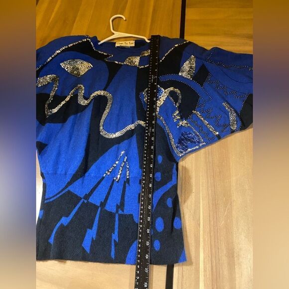 Unique close to you wool blend blouse - Picture 5 of 7